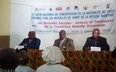 Le CNCMUT termine sa tournée de sensibilisation nationale sur la mutualité sociale - 29 Décembre 2016 à Tsévié (Togo)